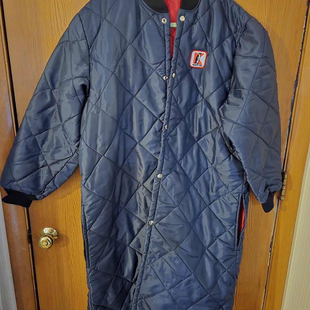 Vintage K Brand PENGUIN Navy Blue QUILTED COOLER Puffy Long Jacket XL